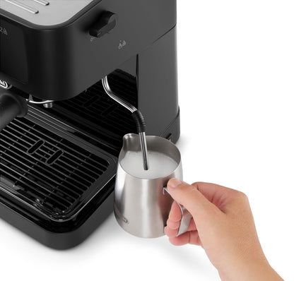 De'Longhi Stilosa EC230.BK, Traditional Barista Pump Espresso Machine, Espresso and Cappuccino, 2 cups, Black