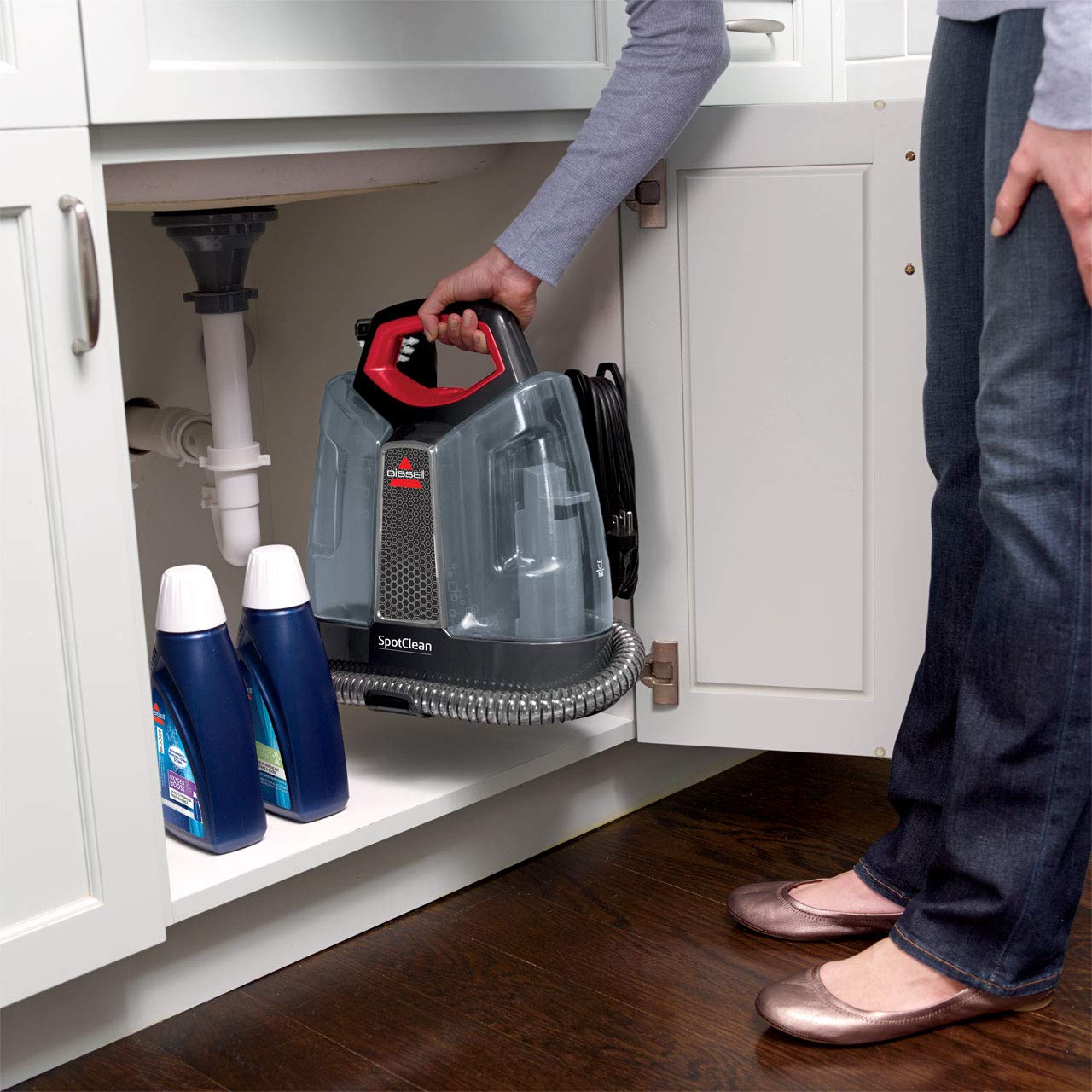 BISSELL SpotClean ProHeat, Carpet Cleaner with HeatWave Technology, Portable Spot Cleaner, Powerful Upholstery Cleaner with 330W Motor, Carpet Stain Remover for Carpets, Sofa Cleaner & Car, 36981